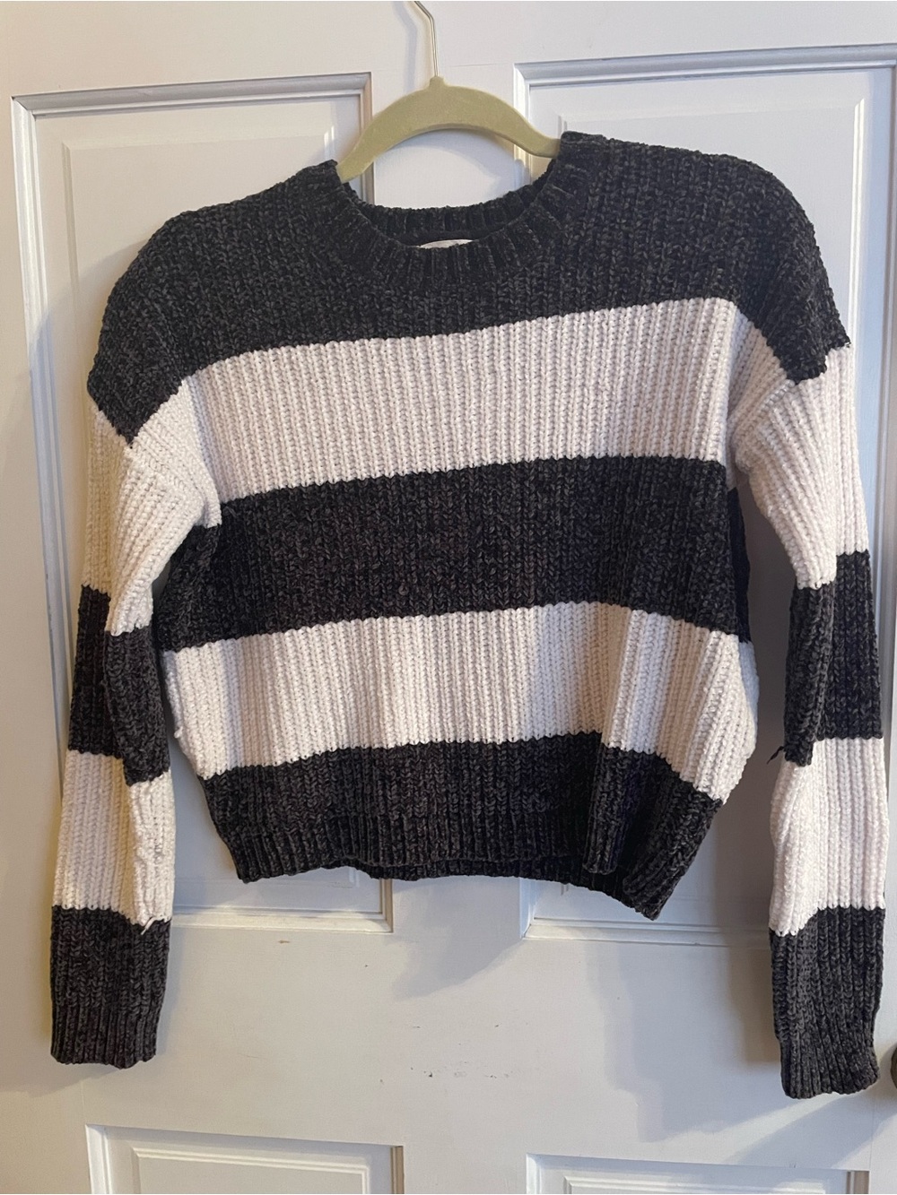 Poof! Black and White Ribbed Stripe Crewneck Sweater Cropped